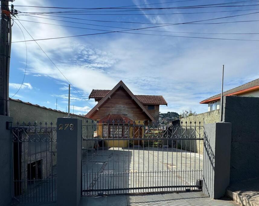 Refugio Da Mantiqueira Βίλα Campos do Jordão Εξωτερικό φωτογραφία